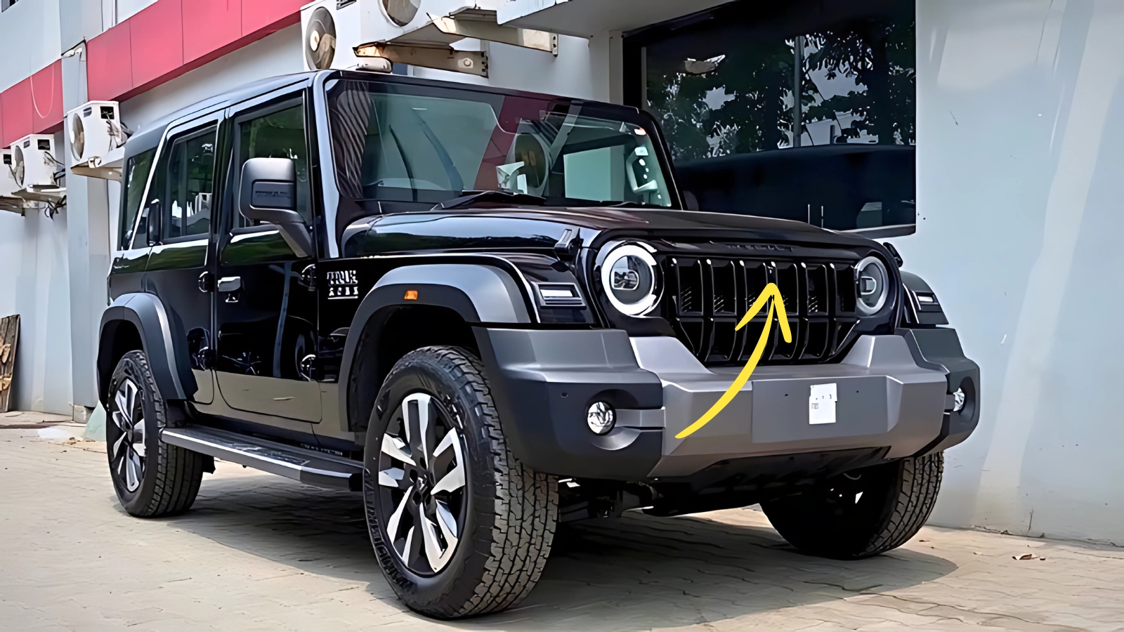 Mahindra Thar Roxx