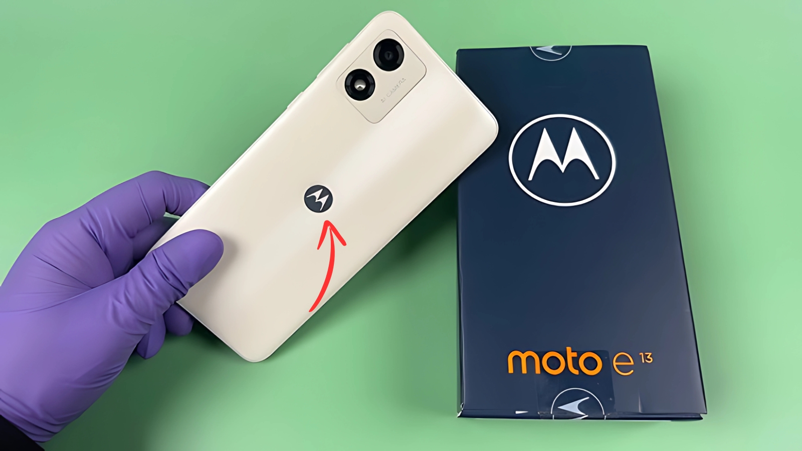 Motorola E13